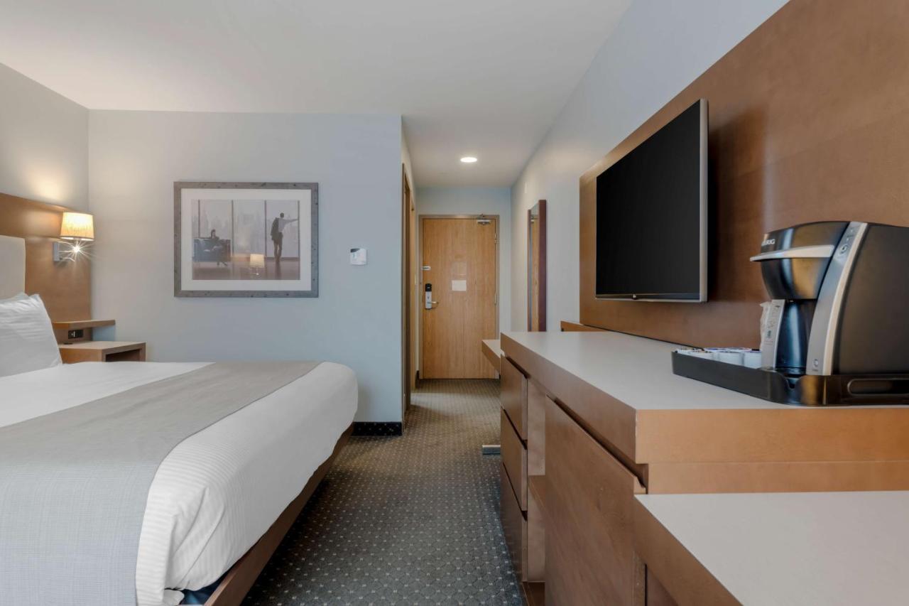 Best Western Plus Woodstock Hotel Conference Centre المظهر الخارجي الصورة