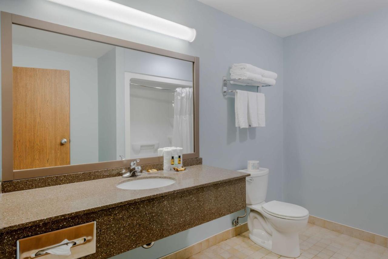 Best Western Plus Woodstock Hotel Conference Centre المظهر الخارجي الصورة
