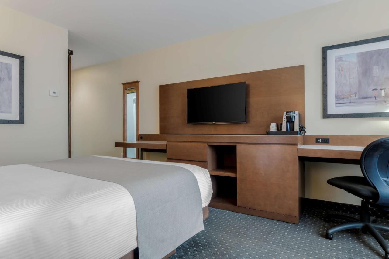 Best Western Plus Woodstock Hotel Conference Centre المظهر الخارجي الصورة